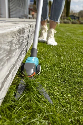 Gardena Comfort Grasschaar Op Steel 2 Gardena Comfort Grasschaar Op Steel - Afbeelding 2