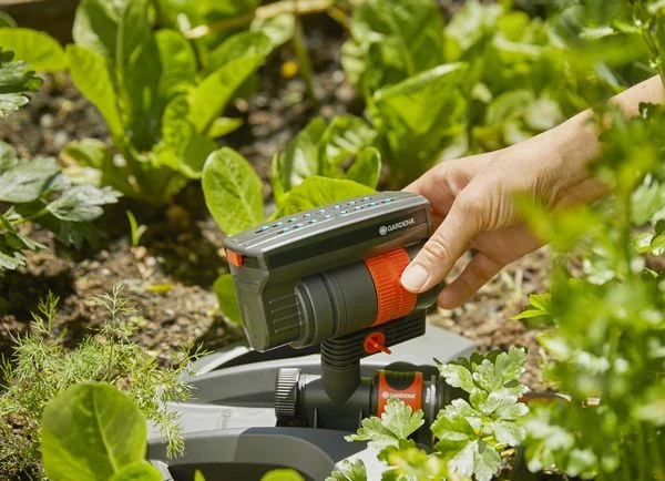 Gardena Zwenksproeier AquaZoom Compact 3 Gardena Zwenksproeier AquaZoom Compact - Afbeelding 3