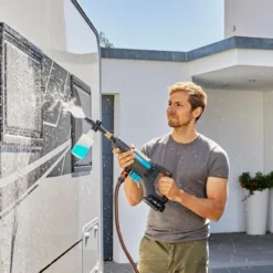 Gardena Accu Reiniger AquaClean-zonder Accu -Aanbiedingen Hof Lente Winkel 4078500053495 gardena accu reiniger aquaclean solo 11.390