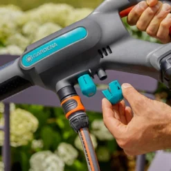 Gardena Accu Reiniger AquaClean-zonder Accu -Aanbiedingen Hof Lente Winkel 4078500053495 gardena accu reiniger aquaclean solo 5.390