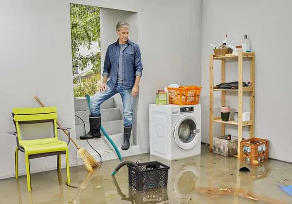 Gardena Vuilwaterpomp 9000 + Ontwateringskrat Set 3 Gardena Vuilwaterpomp 9000 + Ontwateringskrat Set - Afbeelding 3